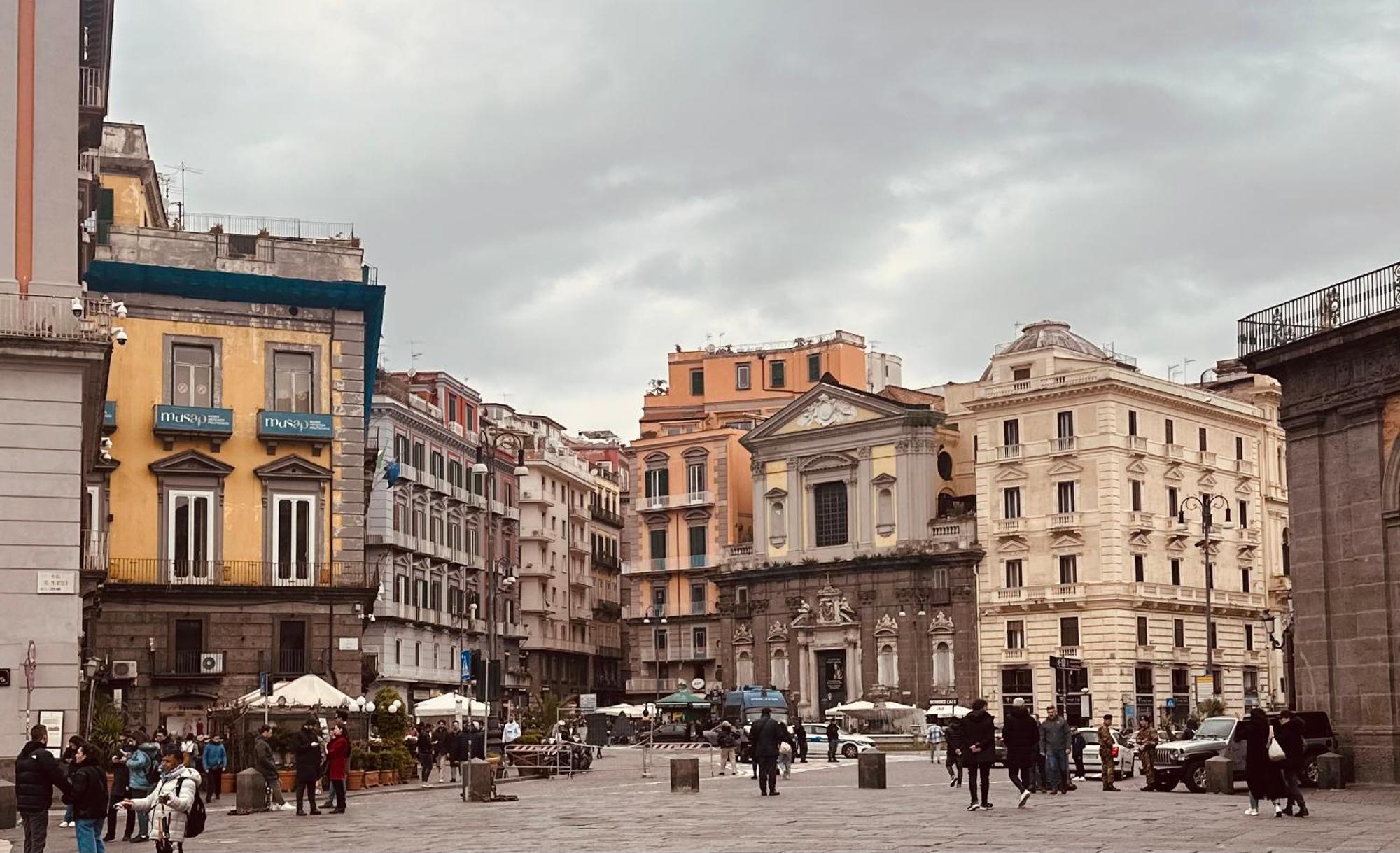 Naples Apartment Plebiscito Luaran gambar